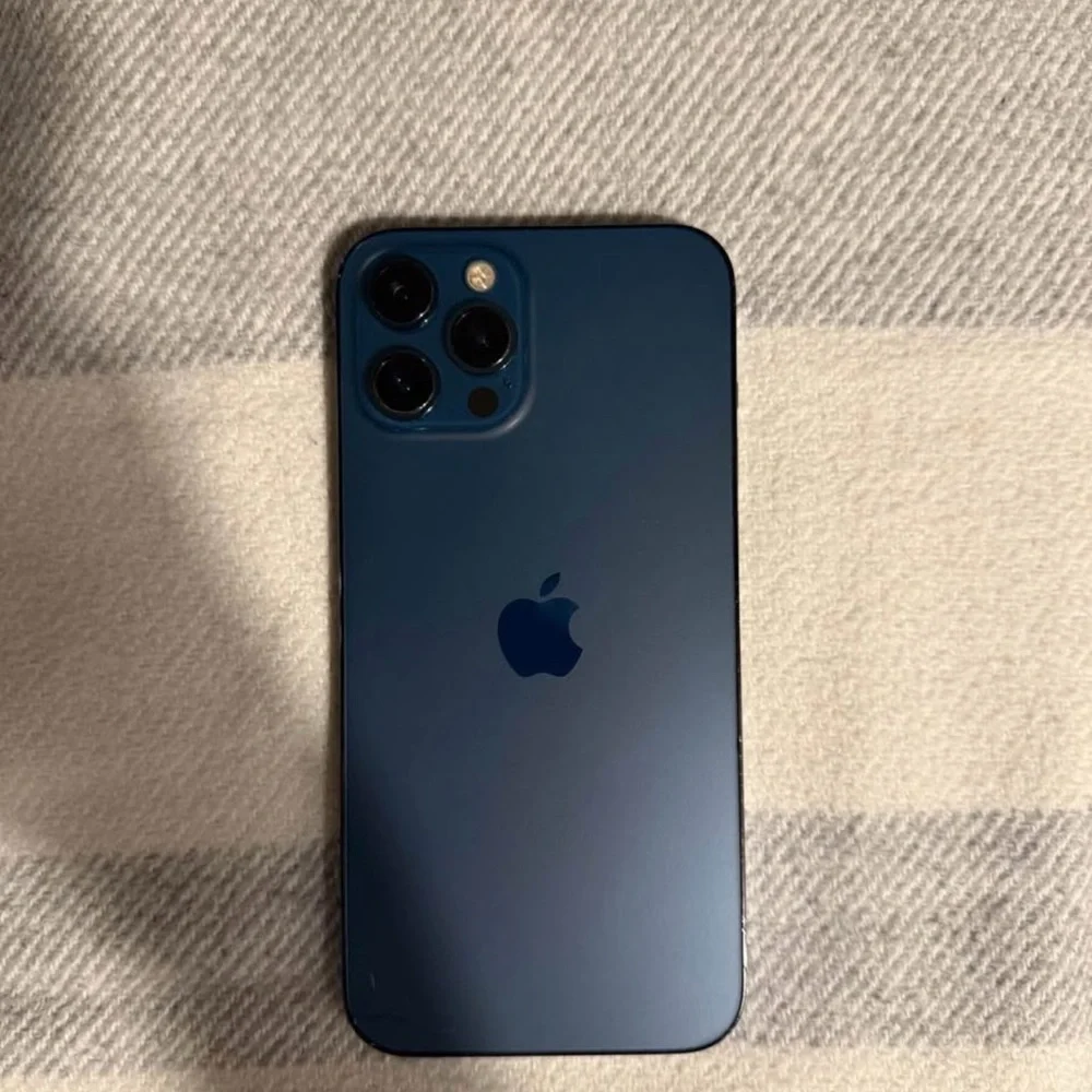 Apple iPhone 12 Pro Max